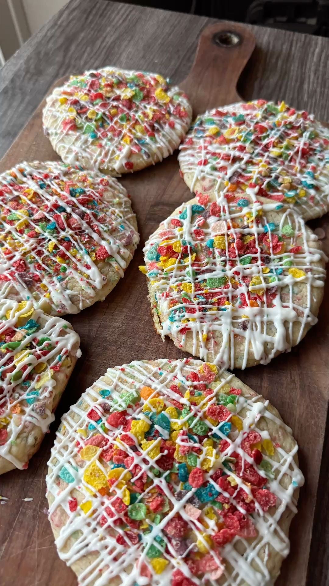 Fruity Pebbles Cookies